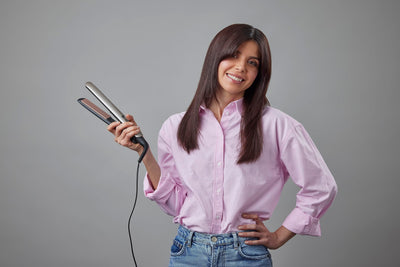 Remington Glätteisen [hochwertige Beschichtung] Keratin (Keramikbeschichtung mit Keratin & Mandelöl angereichert) LCD-Display, 10 Temperatureinstellungen 150-230°C, Haarglätter S8540,Schwarz, 110 mm