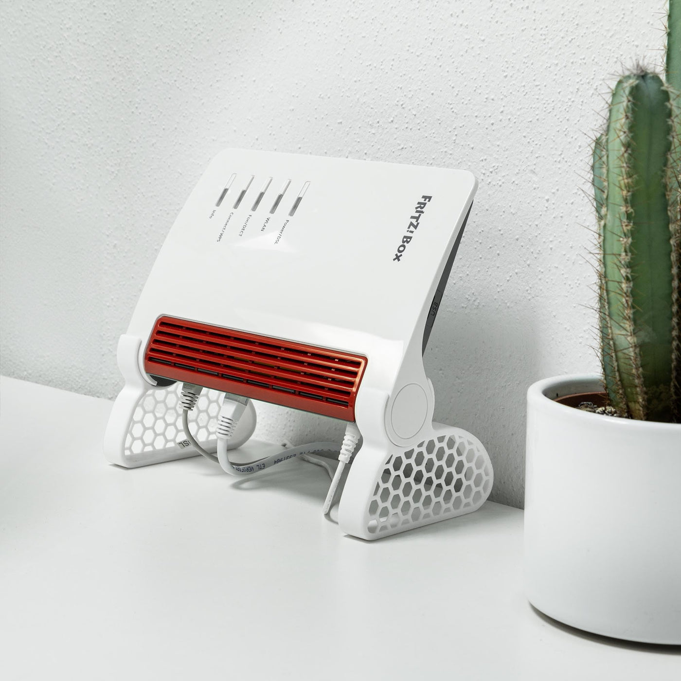 Ständer passend für AVM FritzBox 7690 Tischständer Router Halter Standfuß Belüftung Fuß Standfüße Aufsteller