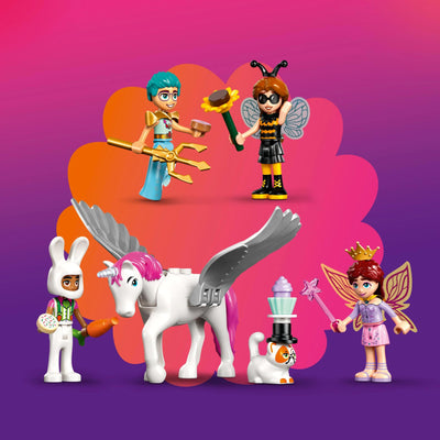 LEGO Friends Kostümparty mit Einhorn und Fee - Spielzeug für Mädchen ab 6 Jahren, inkl. Bühne, DJ-Pult, 4 Mini-Puppen, Kater Churro & Pferd als Tierfigur, Plus Zubehör - Geschenkidee - 42661