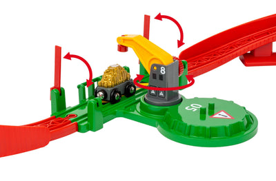 BRIO World 36010 Gebirgs-Frachten Set Deluxe - Eisenbahn-Spaß auf Mehreren Ebenen mit viel Zubehör - Viele Spielmöglichkeiten durch frei kombinierbare Elemente - Empfohlen für Kinder ab 3 Jahren