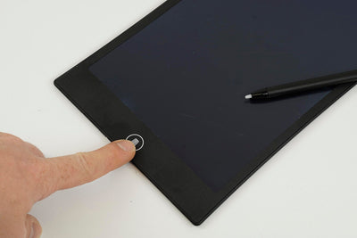 TimeTEX - Digitale Schiefertafel SD | Digitale Schreibtafel zum beschriften - hilft beim Schreibenlernen. Ideal auch für Kreide-Allergiker | Inhalt: Schreibtafel Elektronisch mit schwarzem Display