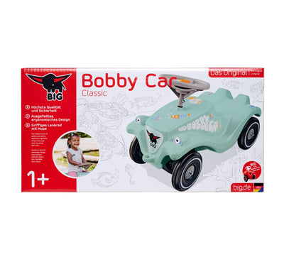 BIG Bobby Car Classic Green Sea - Rutschauto ab 1 Jahr im bunten Meeres-Design mit grauem Sicherheits-Lenkrad und Hupe, für Kinder von 1-5 Jahre (bis 50 kg), salbei mit Aufklebern