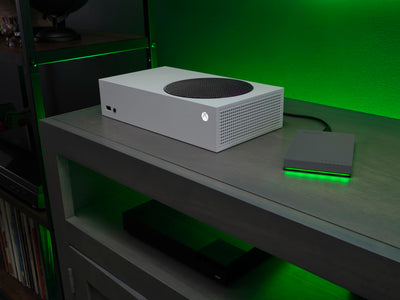 Seagate Game Drive Xbox 2TB tragbare externe Festplatte 2.5 Zoll, USB 3.0, Xbox One, X/S, Grau, STKX2000403