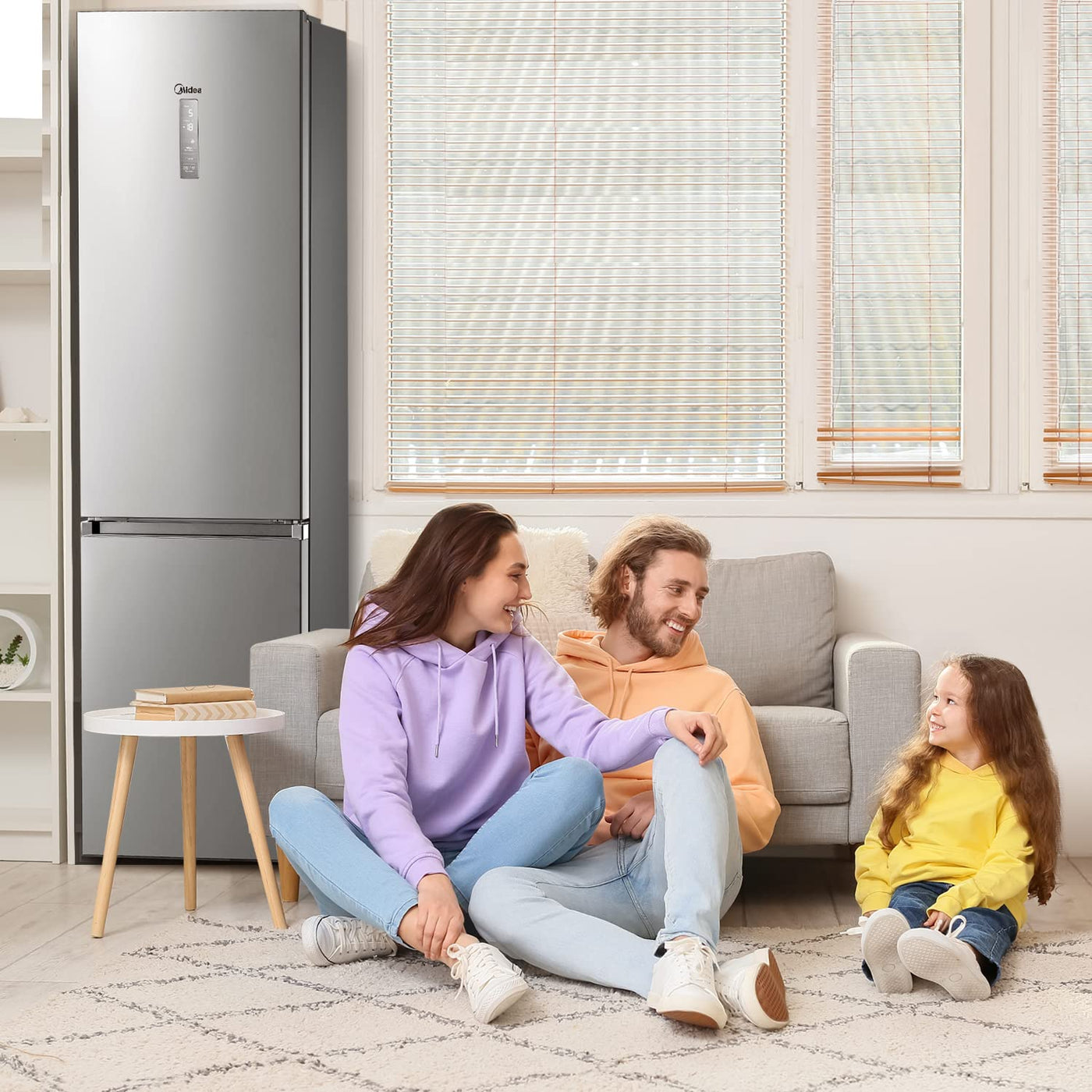 Midea MDRB521MGB02 Kühl-/Gefrierkombination/NoFrost/Inverter Kompressor/Metal Cooling/Niedrigtemperaturzone/180° Verstellbare Gefrierfach-Schublade/201 cm hoch/256 L Kühlteil/122 L Gefrierteil