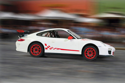 JAMARA Porsche GT3 RS 1:14 Weiss 2,4GHz - offiziell lizenziert, bis 1 Std. Fahrzeit bei 11 Km/h, LED, Perfekt nachgebildete Details, detaillierter Innenraum,hochwertige Verarbeitung