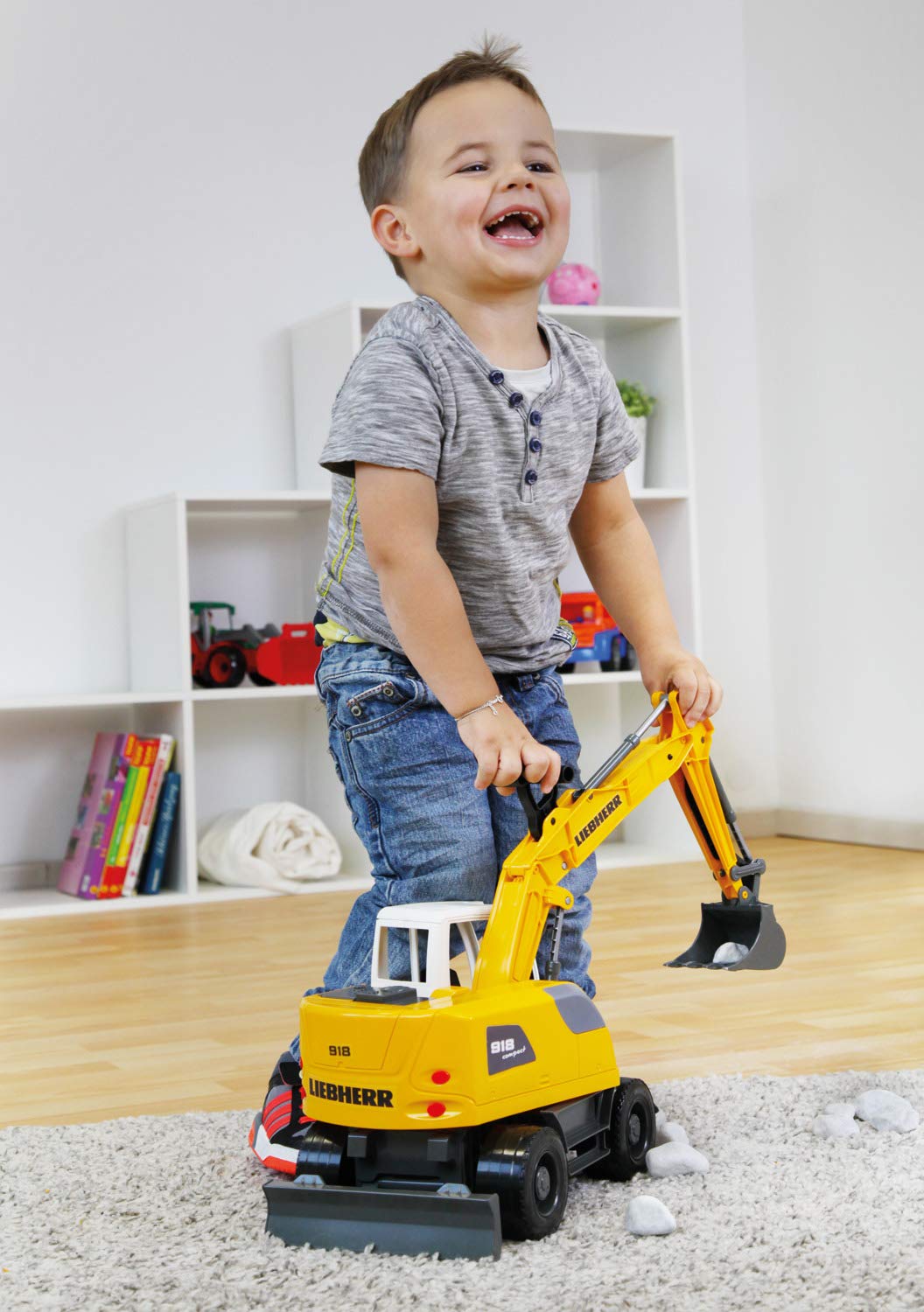 Lena Worxx Schaufelbagger Liebherr A918 Compact Litronic 48 cm, Bagger Spielzeug mit 360° drehbarem Arm, realisitisches Baustellen Spielfahrzeug mit Schiebeschild, für Kinder ab 3 Jahren