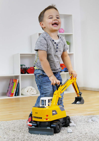 Lena Worxx Schaufelbagger Liebherr A918 Compact Litronic 48 cm, Bagger Spielzeug mit 360° drehbarem Arm, realisitisches Baustellen Spielfahrzeug mit Schiebeschild, für Kinder ab 3 Jahren