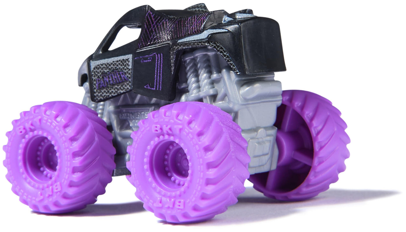 Monster Jam Marvel - Mini-Truck 3er-Set mit Black Panther, Captain America, Iron Man, Maßstab 1:87, robust und mit coolen Details, für monstermäßige Superhelden-Action an jedem Ort, ab 3 Jahren