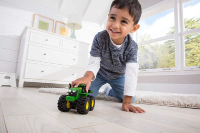John Deere 46656 Traktor, Monster Treads mit Licht & Sound in Grün, Spielzeug Traktor mit Licht und Sound Effekten, Zum Spielen und Sammeln, Geschenke für Kinder, Spielzeug für Kinder ab 3 Jahren