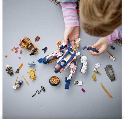 LEGO 71792 NINJAGO Soras transformierender Mech-Bike-Renner, 2in1 Set mit transformierender Mech-Actionfigur, Motorrad-Spielzeug Set mit 3 Minifiguren für Kinder, Jungen und Mädchen