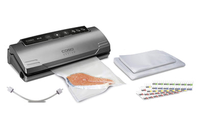 Caso VC 10 Plus Edition - inkl. großem Zubehör Set, 30 cm Schweißnaht, variable Vakuumstärke, Vakuumpumpe 9 L/min, grau, silber, 1er Pack & Amazon Basics Vakuumierbeutel 22cm x 30 cm, 50 Stück