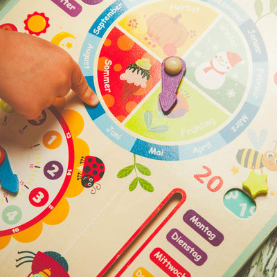 Tooky Toy Kalenderuhr Jahresuhr - Kinder Lernuhr - Holz Spielzeug Lern-Spielzeug - Uhr - Jahreszeiten - Wetter aus Holz