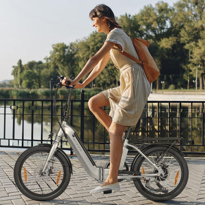SAXXX Klapprad E-Bike, E Bike Klappbar 20 Zoll mit 7 Gang Kettenschaltung, Elektro Fahrrad Erwachsene mit 36V 11.4Ah Akku, Scheibenbremsen, 90KM Lange Range, Elektrofahrrad 25 km/h für Herren Damen