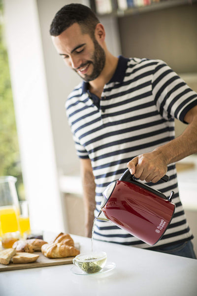 Russell Hobbs Wasserkocher [1,7l, 2400W] Colours+ Edelstahl Rot (Schnellkochfunktion, herausnehmbarer Kalkfilter, optimierte Ausgusstülle, außenliegende Wasserstandsanzeige) Teekocher 20412-70