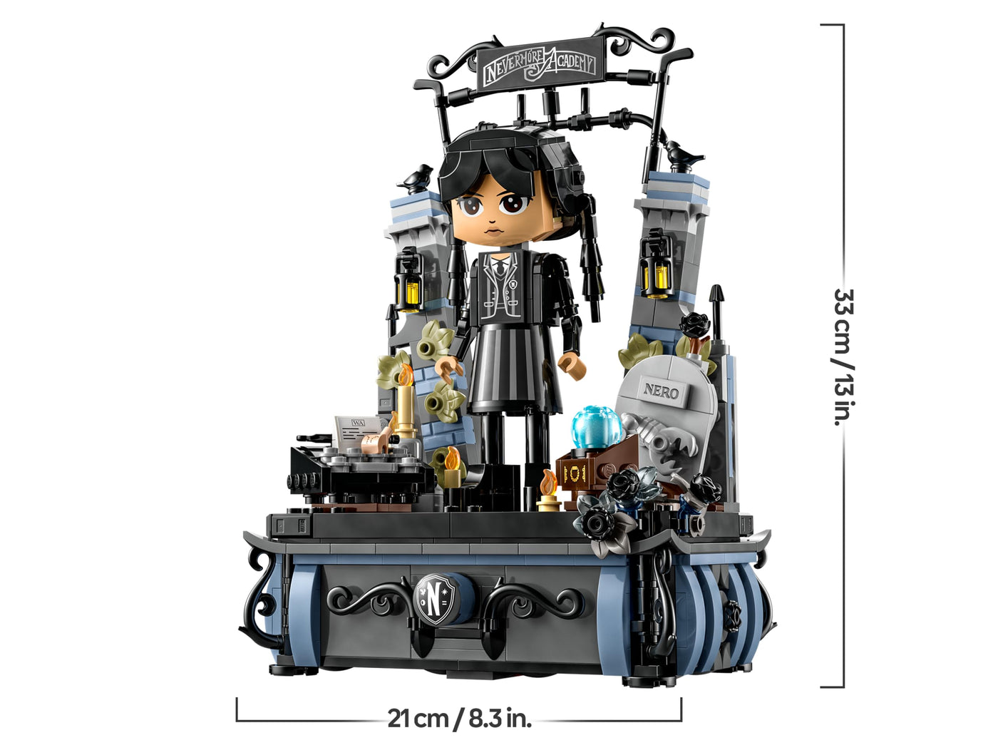 LEGO Wednesday: Wednesday Addams Baufigur, Set zum Sammeln für Kinder, Spielzeug zum Umbauen mit Elementen, Abenteuer-Spielset für ältere Mädchen und Jungen mit Spielzeugfigur 76780