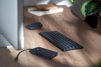 Rapoo 9600M kabelloses Tastatur-Maus Set Wireless Deskset 1300 DPI Sensor wiederaufladbarer Akku flaches Aluminium Design DE-Layout QWERTZ PC & Mac - dark grey