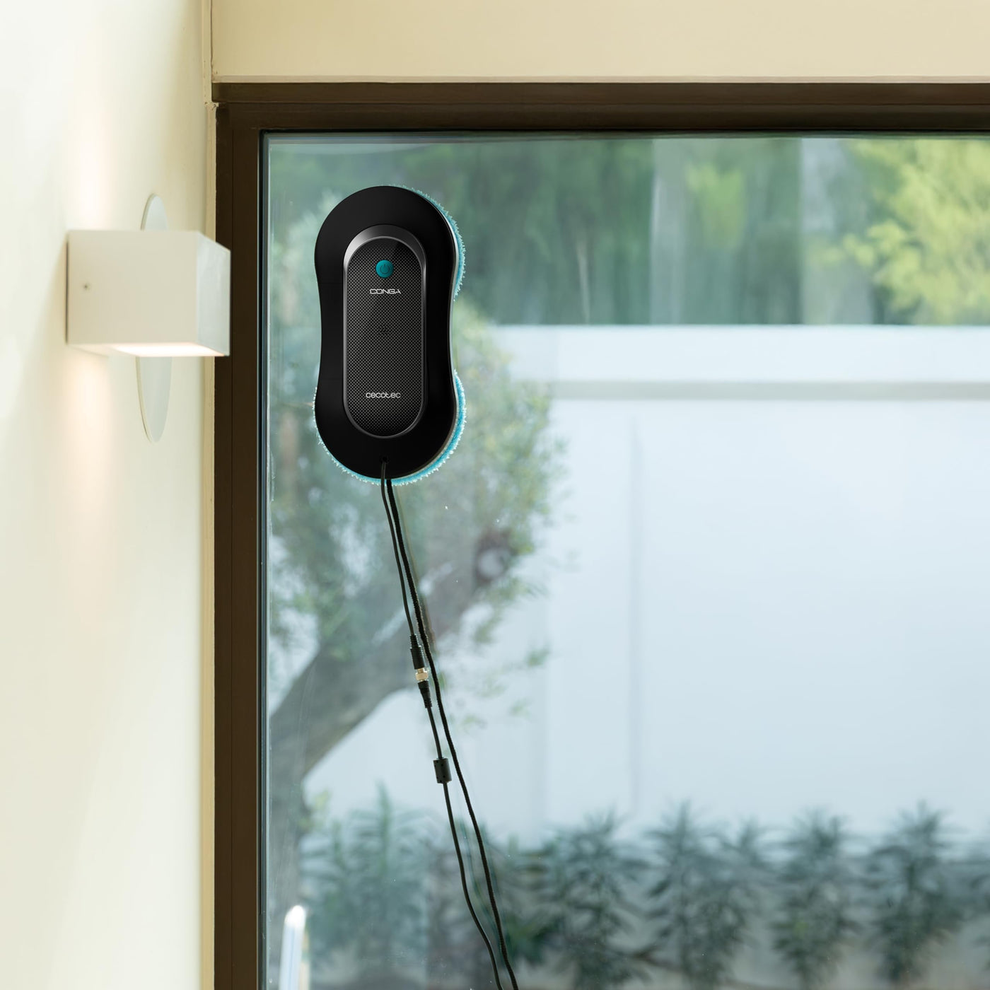 Cecotec Robot Fensterreiniger Conga Windroid 1090 Double Spray Connected 3in1; Sprüht, reinigt und trocknet, Doppelspray, APP, Fernbedienung, 8Modi, Aktionsradius 7,5m, Sicherheitskordel, Reinigungsse