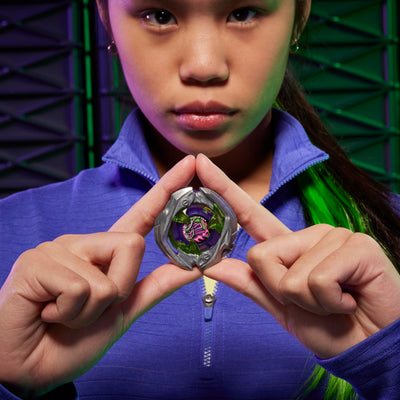 Hasbro Beyblade X Victory Grip rechtsdrehendes Starter-Set