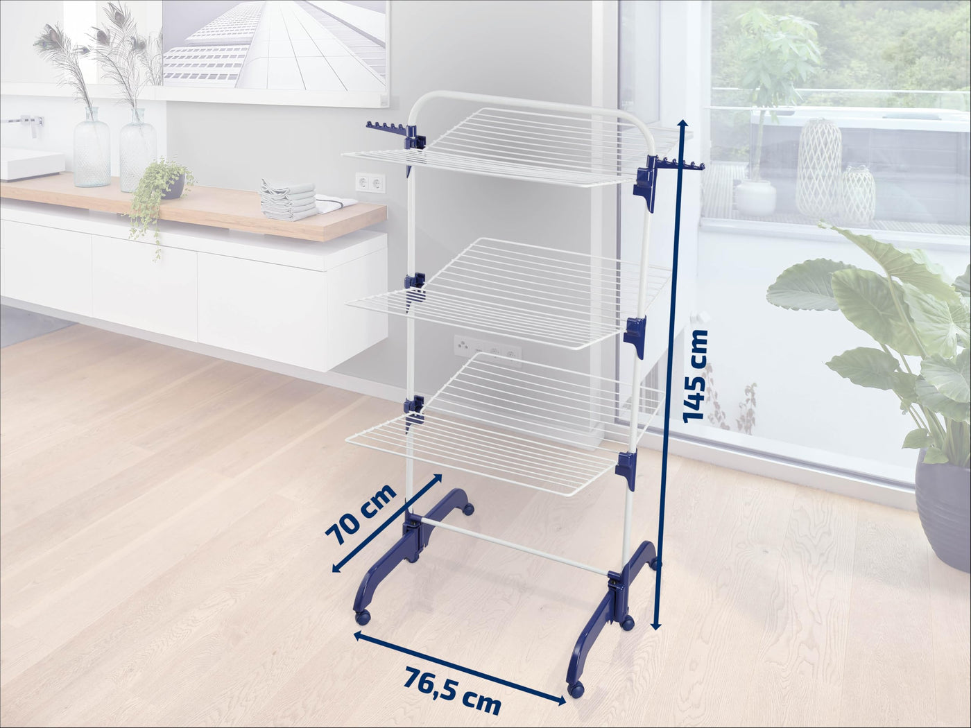 Leifheit Turmtrockner Comfort 420 mit Rollen, 42m Leinenlänge für bis zu 4 Waschmaschinenladungen, platzsparender Wäscheturm mit drei Ebenen, halbseitig abklappbarer Turmwäscheständer für die Dusche