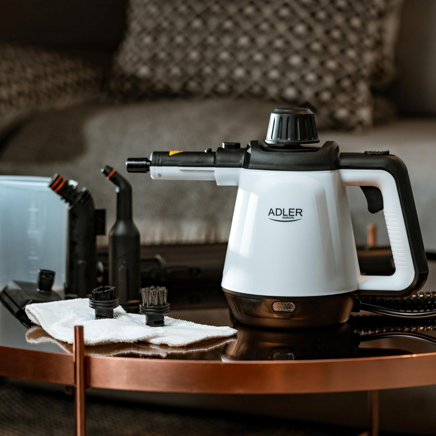 ADLER EUROPE Dampfreiniger für alles, Ideal zum Reinigen von Boden- und Wandfliesen, Windows, Textilmöbel, Kunststoffmöbel, Matratzen, Reduziert Hausstaubmilben, Steam Cleaner, Dampfreiniger Boden