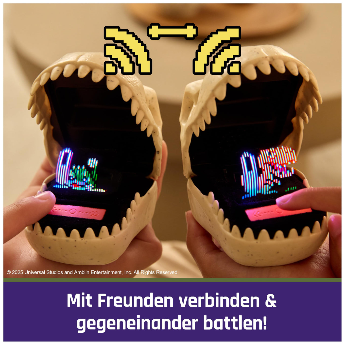 Bitzee Jurassic World - interaktives Spielzeug im Design eines T-Rex Schädels, mit 25 virtuellen Dinosauriern, die auf Bewegung reagieren und Battle Modus, Sammlerstück, für Kinder ab 5 Jahren