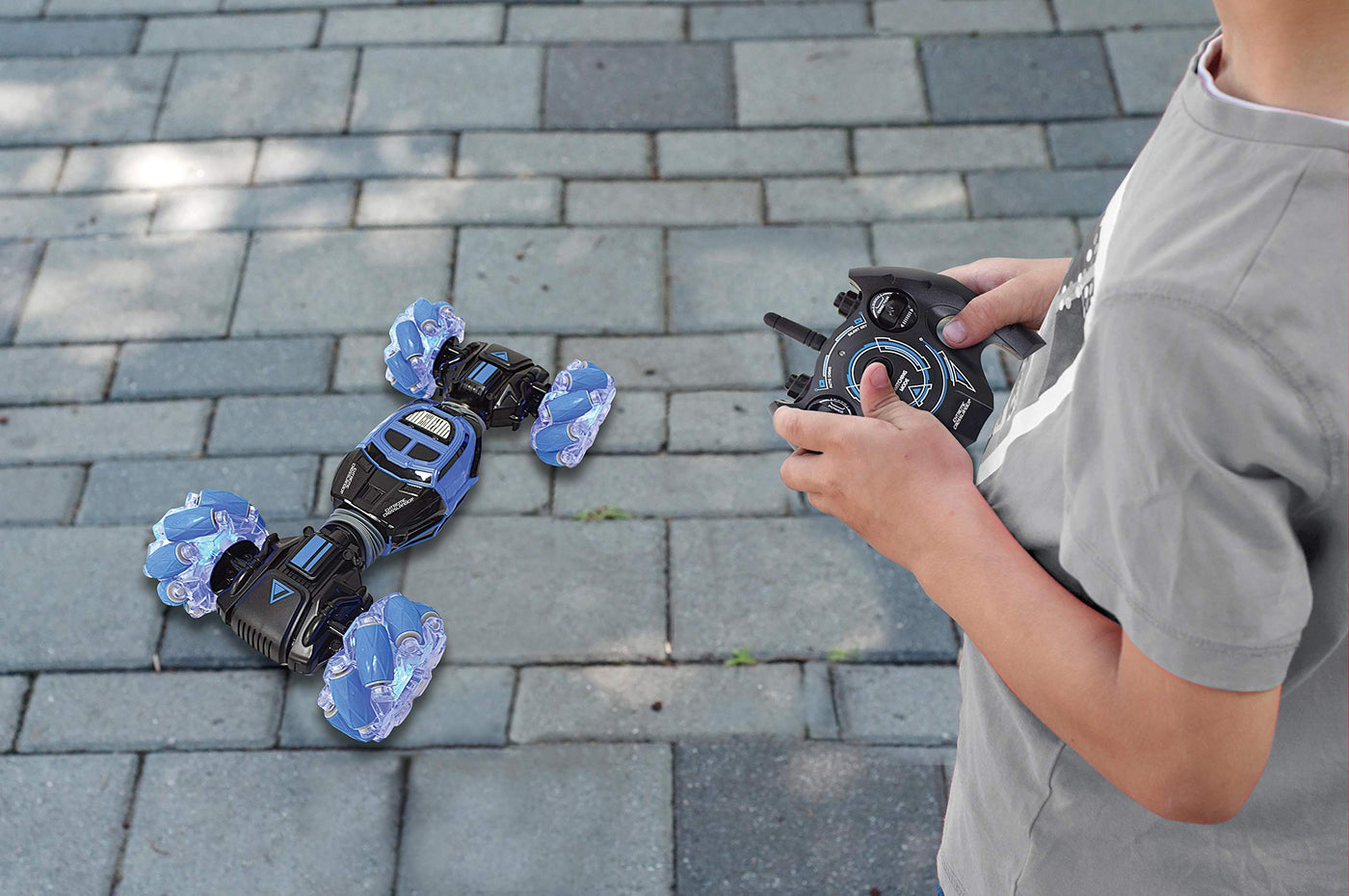 Lexibook, Extreme Crosslander, ferngesteuertes Offroad-Auto, bis zu 12km/h, Lichteffekte, inkl. Fernbedienung & Armband zur Gestensteuerung, Musik, wiederaufladbar, RC50