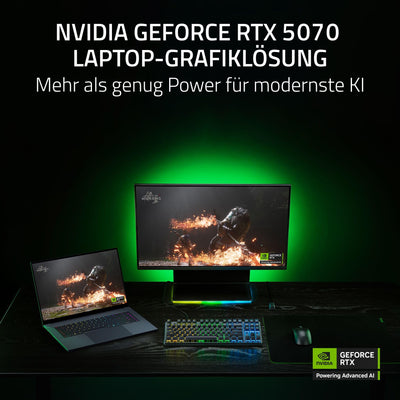 Razer Blade 16 (2025) - 16 Zoll AI Gaming Laptop - NVIDIA GeForce RTX 5070 - AMD Ryzen AI 9 365-16" QHD+ 240Hz OLED Display - 32GB LPDDR5X 8000 MHz - 1TB SSD - QWERTZ DE-Layout | Schwarz