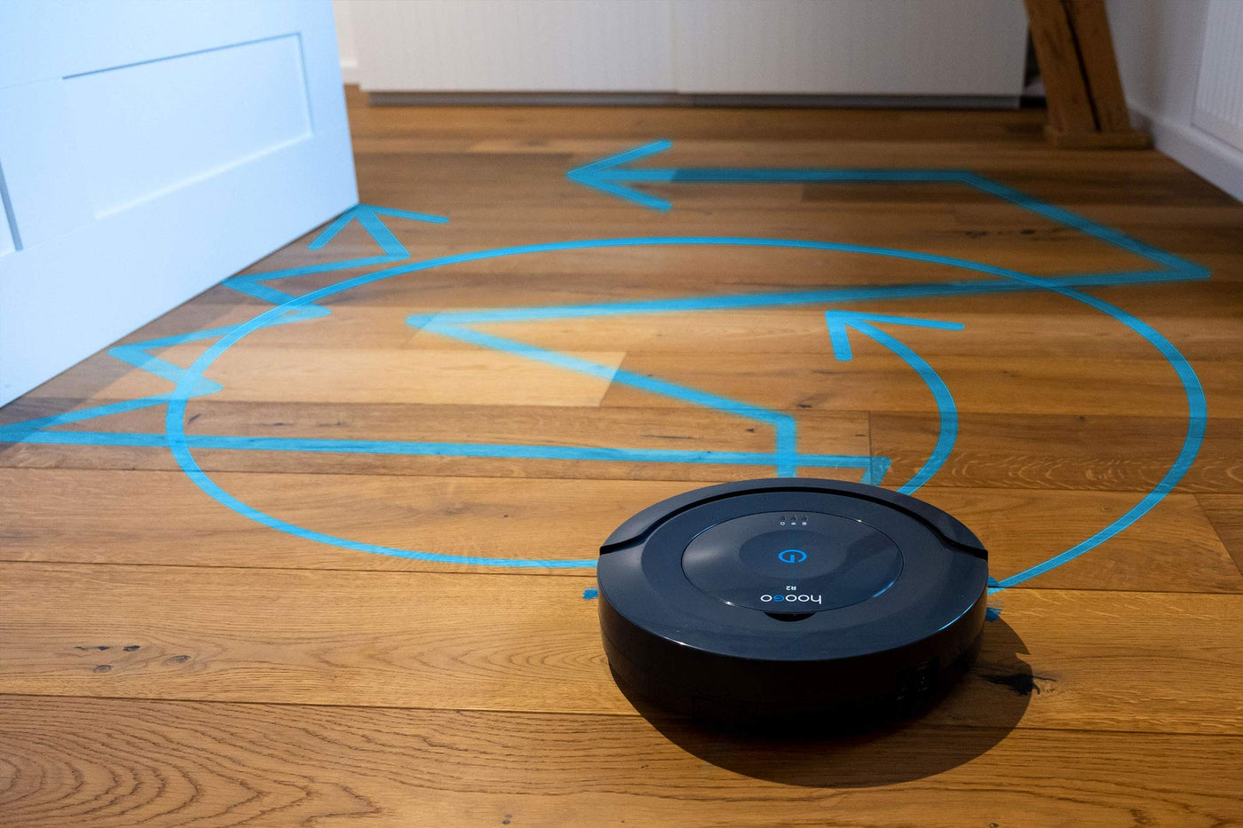 hoogo Saugroboter R2 | Staubsauger Roboter | Lange 120 min Akku-Laufzeit | 7cm flach | einfache Bedienung | für Hartböden und kurzflorige Teppiche