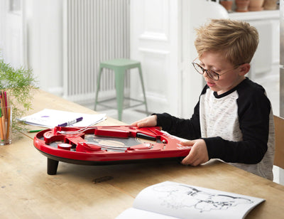 BRIO Spiele 34017 Holz-Flipper Space Safari - Pinball als Holzspielzeug für Kinder - Kinderspielzeug empfohlen ab 6 Jahren