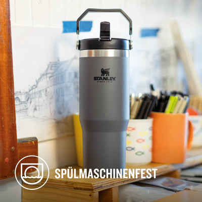 Stanley IceFlow Flip Straw Trinkflasche mit Strohhalm 0.89L - Thermosflasche Hält 12+ Stunden Kalt - Auslaufsicher - Trinkflasche Sport - Wasserflasche BPA Frei - Spülmaschinenfest - Charcoal