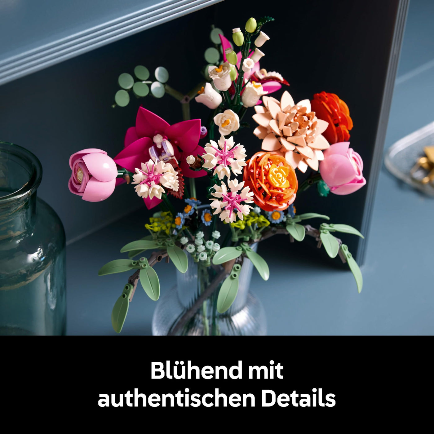 LEGO Botanicals Schöner Rosafarbener Blumenstrauß - Blumendeko - Bauset für Erwachsene - Dekorative Gänseblümchen, Kornblumen, Rosen und Holunderblüten zum Ausstellen - Bürodekoration 10342