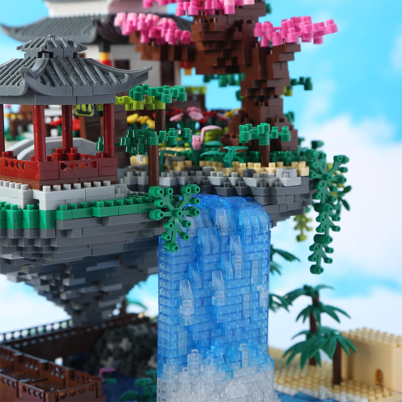 Yushinv Sakura Baumhaus Bauklötze Kit mit Geschenkbox 3320 Stück,Original Musik Kirschbaum Bonsai Baukasten Typ:Symphony, Japan Sakura Baumhaus Lichter Baukasten,Bonsai Baum Kirschblüten Baustein