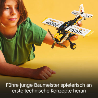 LEGO Technic Propellerflugzeug, Baubares Flugzeug Spielzeug für Kinder, Geschenk für Jungen und Mädchen ab 8 Jahren, Modellflugzeug mit drehendem Propeller und 4-Zylinderkolbenmotor 42198