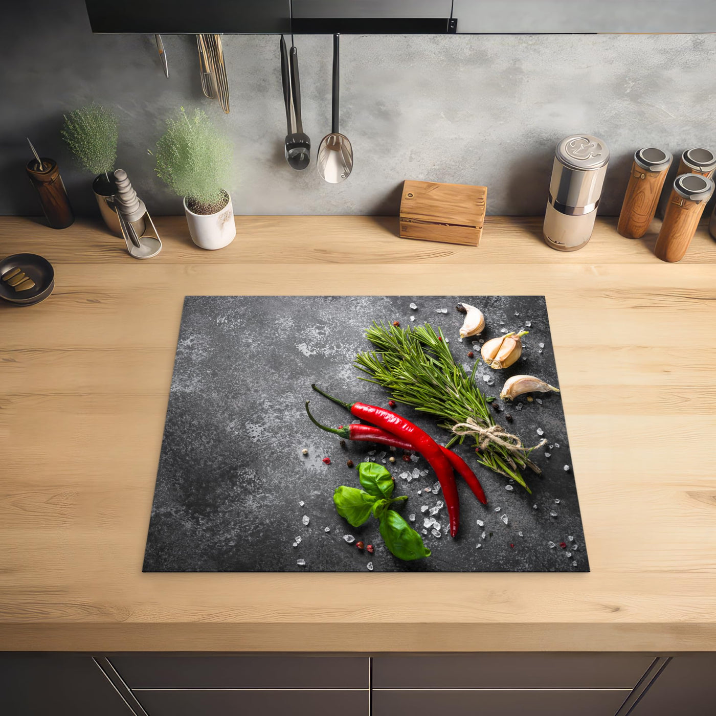 KitchenYeah© Herdabdeckplatte Einteilig Küche Ceranfeld Abdeckplatte Cerankochfeld Abdeckung Induktionskochfeld Schutzmatte Pfeffer - Kräuter - Gewürze - Beton - 60x52 cm