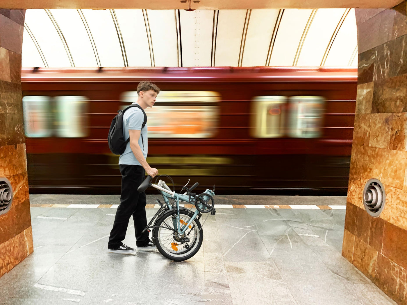 Licorne Bike Fold Premium Klapprad Aluminium 6 Gang Shimano Kettenschaltung Quick-Fold-System Klappfahrrad (V-Bremse, Schwarz/Anthrazit)