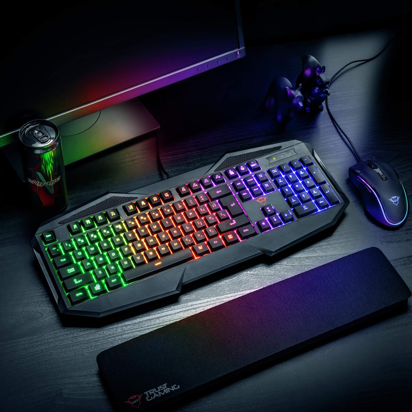 Trust Gaming Avonn Gaming Beleuchtete Tastatur [Italienisches Layout] Schwarz