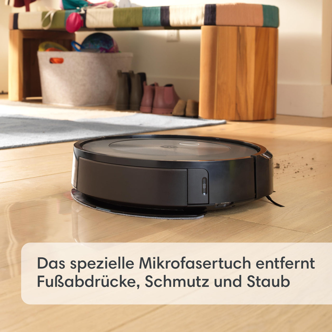 iRobot Roomba Combo j5+ (j5576) Saug- und Wischroboter, autom. Absaugstation, Kartierung, PrecisionVision Navigation, 4-Stufen-Reinigung, Objekterkennung und -vermeidung, Sprachassistentenkompatibel