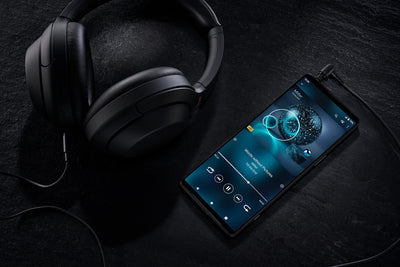 Sony Xperia 1 IV (5G Smartphone, 6,5 Zoll, 4K HDR 120 Hz OLED-Display, Dreifach-Kamera mit optischem Zoom (ZEISS T*), 3,5-mm-Audio, Dual SIM) 24+6 Monate Garantie [Amazon Exklusiv] violett