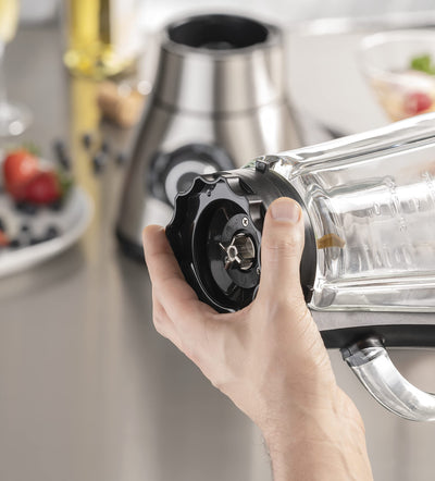 CASO B 1800 PowerBlender, Standmixer,Testsieger Haus & Garten Test, für Milchshakes, Babybrei etc., 1800 Watt Motor, großer Mixbehälter (1,75 l), Edelstahlgehäuse