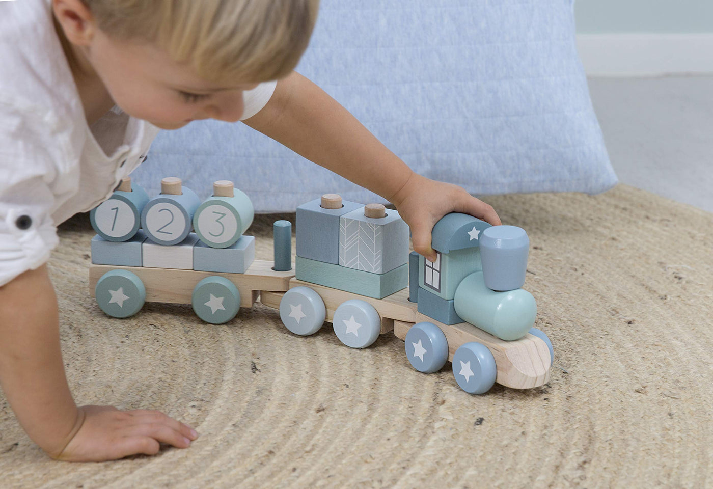 Little Dutch Holz Zug Eisenbahn mit Steckformen Adventure blau