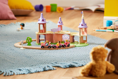 BRIO Disney Princess 33312 Traumschloss Eisenbahn-Set - Märchenhafte Ergänzung Holzeisenbahn - Empfohlen ab 3 Jahren
