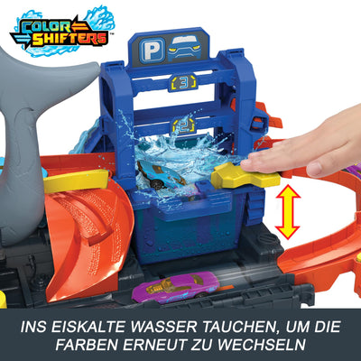 Hot Wheels Let's Race Netflix -City Spielzeugauto-Trackset, Ultimative Hai-Autowaschanlage mit Spielzeugauto im Maßstab 1:64, Farbwechselfunktion, wiederholbarer Farbwechsel-Effekt, Aufbewahrung,HTN82