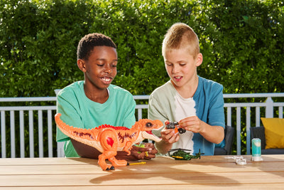 ROBO ALIVE Dino Escape Serie 1 von ZURU, batteriebetriebenes Roboterspielzeug mit Leuchteffekt, T-rex