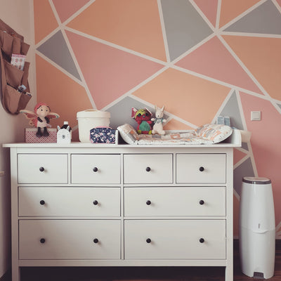 Puckdaddy – Wickelaufsatz Lasse kompatibel mit IKEA Hemnes Kommode u.Ä. – 80x80x10 cm aus Holz in Weiß – hochwertiger Wickeltischaufsatz inkl. Montagematerial zur Wandbefestigung