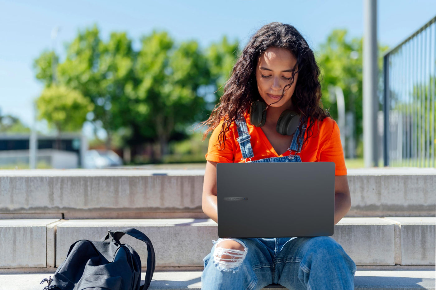 ASUS ExpertBook B1 | Gentle Grey | 15,6" FHD | AMD Ryzen 7 7735U | RAM: 64GB (DDR5) | SSD: 1TB | beleuchtete Tastatur | Windows 11 Pro | Office 2024 Pro