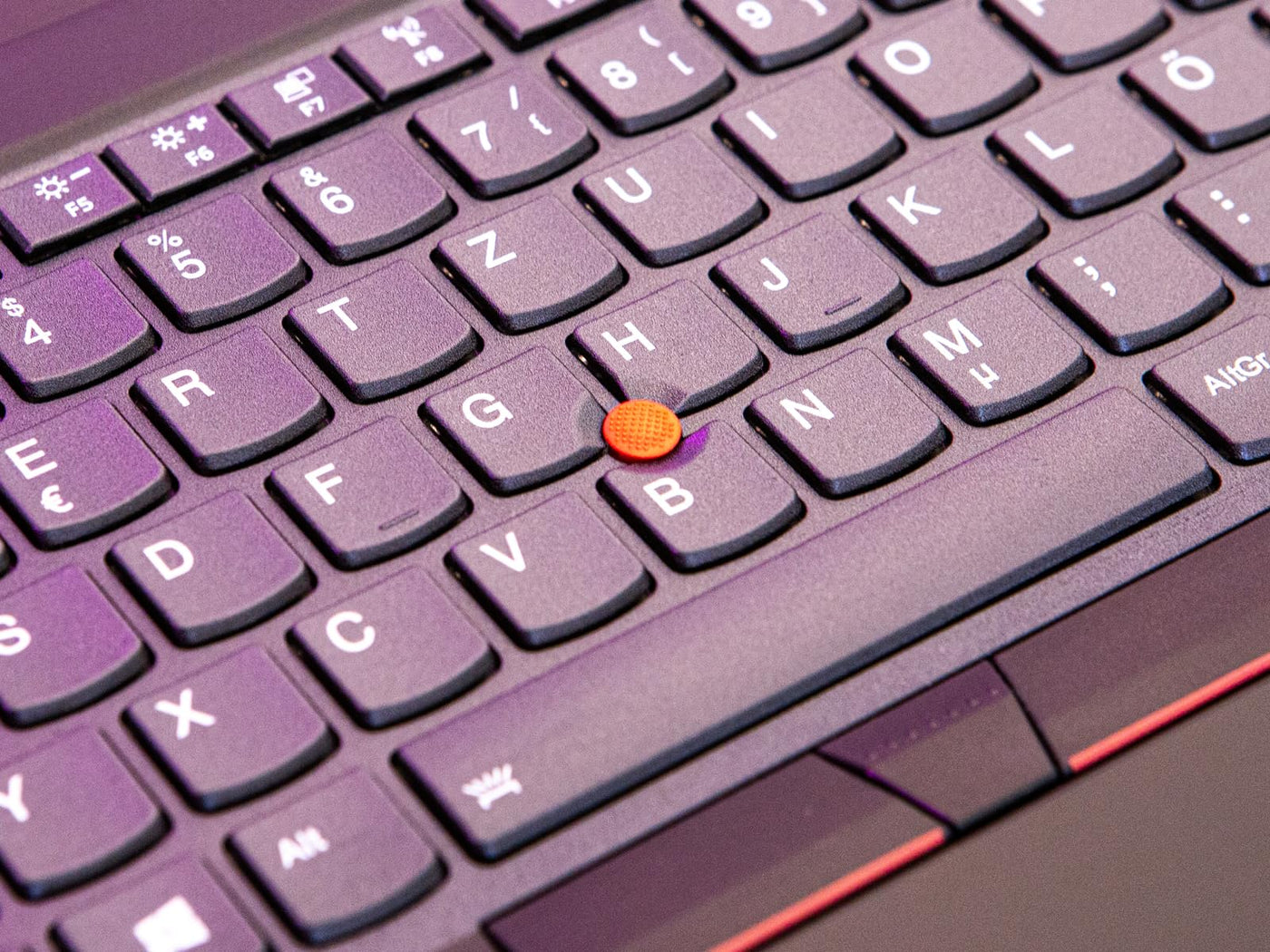 Lenovo ThinkPad T14s Gen 2 Intel i7 4x2.8 GHz 11.Gen 16 GB Arbeitsspeicher 512 GB SSD 14 Zoll Display Full HD 1920x1080 IPS Windows 11 Pro GL1 (Generalüberholt)