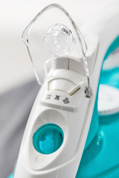 Tefal FV6520 Freemove Air Kabelloses Dampfbügeleisen | 2400 W | 25g/Min-Dauerdampf | 115g/Min-Dampfstoß | Kabellose Technologie | Automatisches Abschalten | Türkis/Weiß