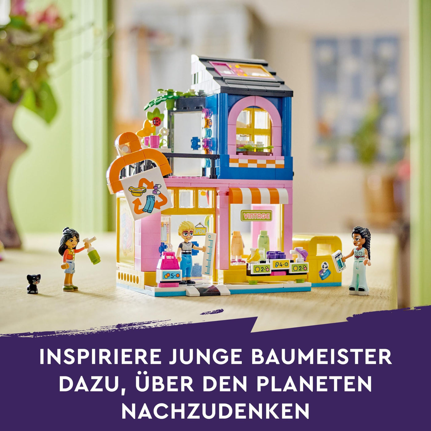 LEGO Friends Vintage-Modegeschäft, Bausatz für Kinder mit Spielzeug-Laden, Figuren und Katze, Modell für Rollenspiele zur sozial-emotionale Entwicklung, Geschenk für 6-jährige Mädchen und Jungen 42614