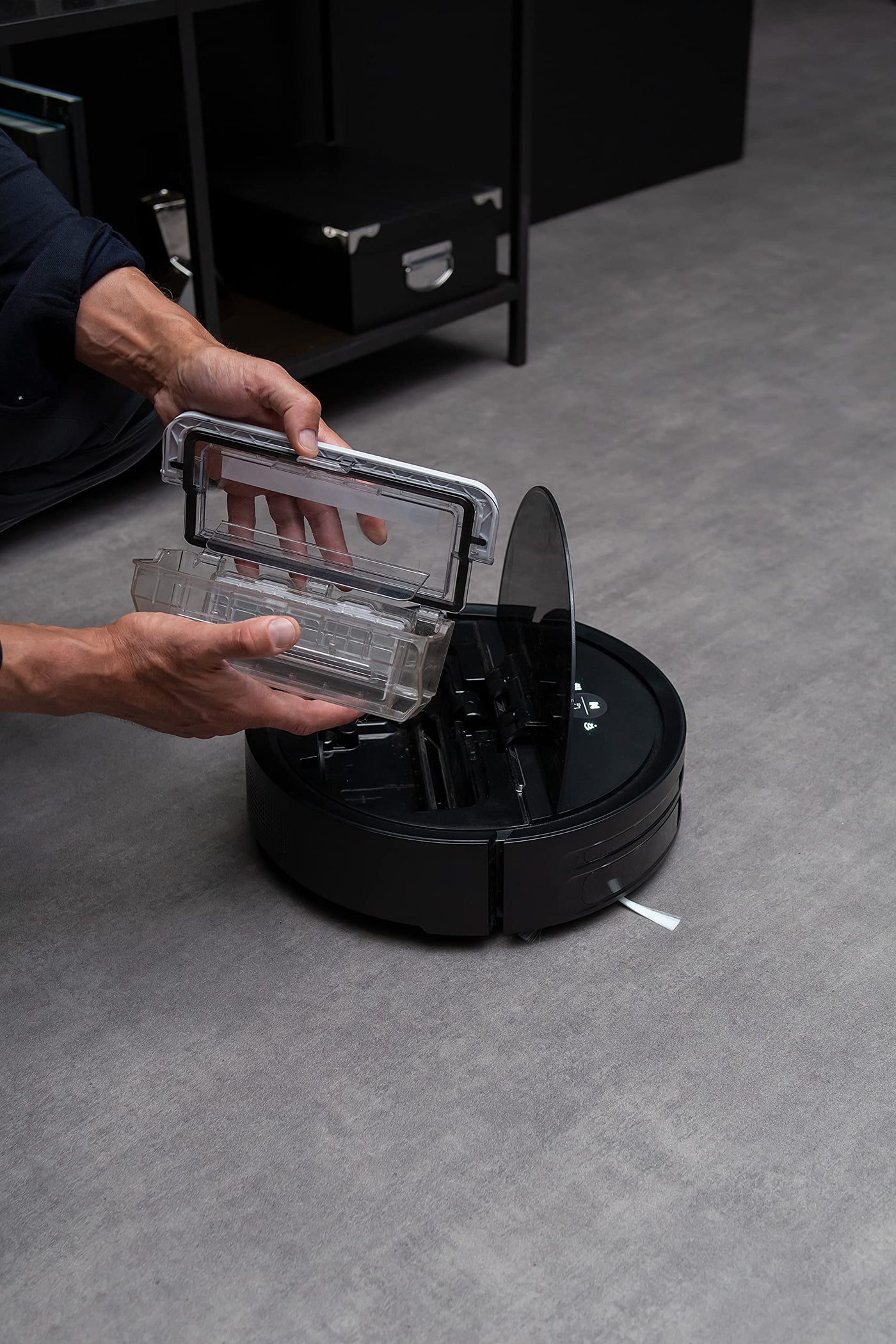 Rowenta RR7875 X-PLORER Serie 120 AI Saugroboter | Testergebnis "SEHR GUT" | Laser-Navigation | automatisches Reinigen | Steuerung per App | Saugen und Wischen | 120 Min. Laufzeit | 150 m² | Schwarz