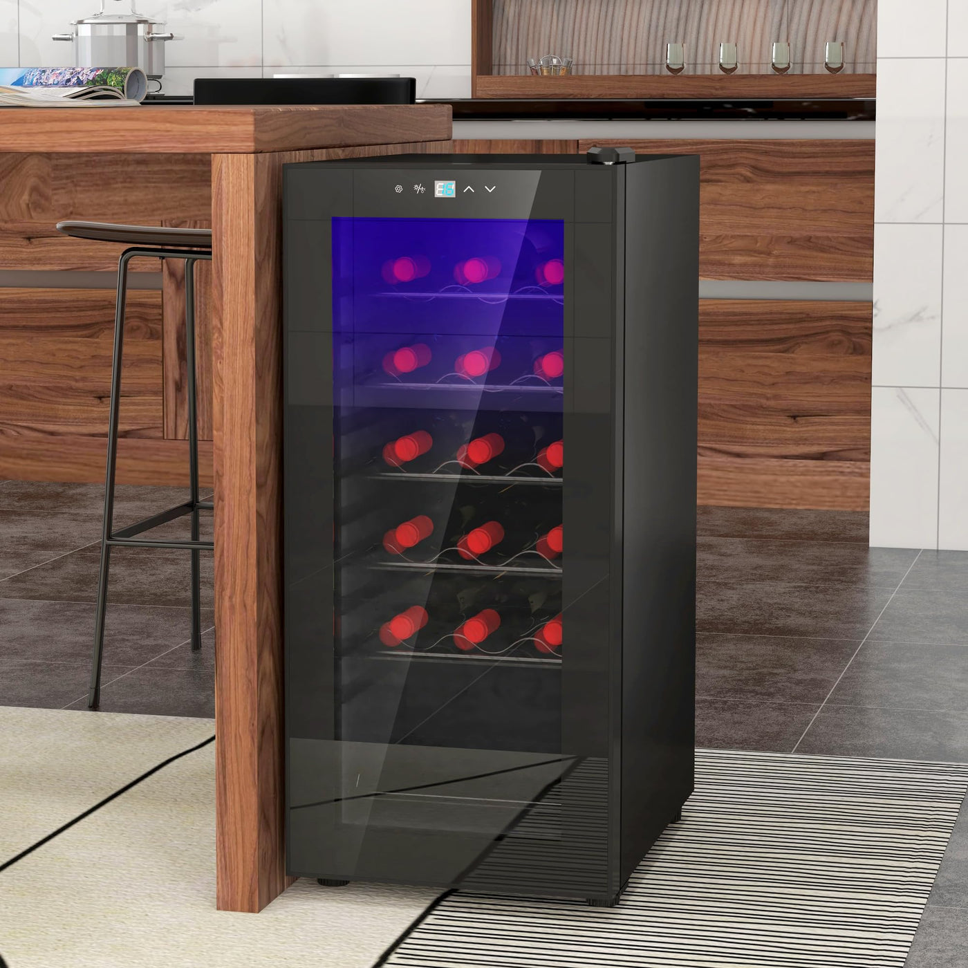 HOMCOM Weinkühlschrank Kompressor für 18 Flaschen, 50 L Getränkekühlschrank mit Glastür, 5-18°, Weinschrank mit Touchschlater, LED-Anzeige, Schwarz